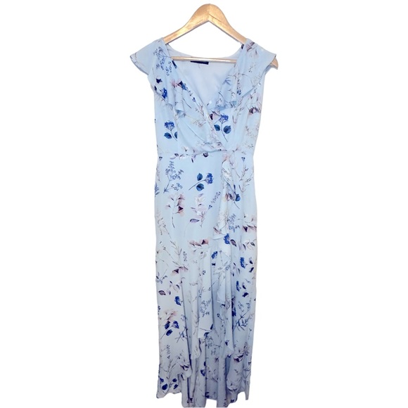 BANANA REPUBLIC - Faux Wrap High Low Floral Ruffle Dress. Size 2 - Picture 3 of 12